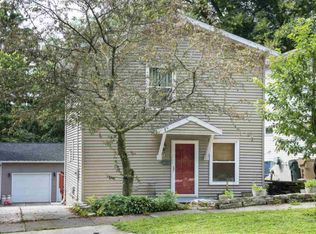 1925 Spohn Ave, Madison, WI 53704