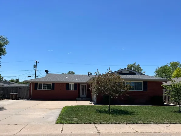 3509 Meadowlark Ln, Great Bend, KS 67530