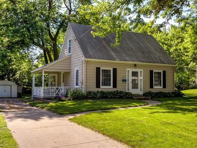 1732 44th St, Des Moines, IA, 50310