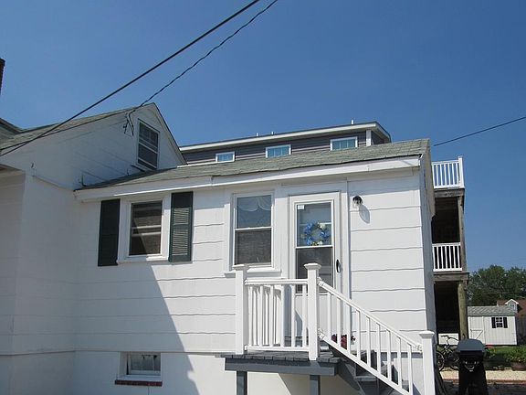 2nd image of 1801 Long Beach Blvd