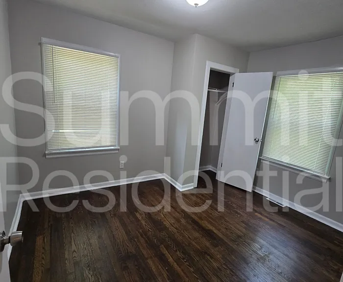 10507 Oakland Ave — Photo 14