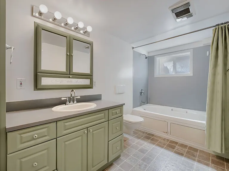 3512 SW Charlestown St — Photo 15