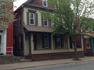 620 1/2 Market St, Lewisburg, PA 17837