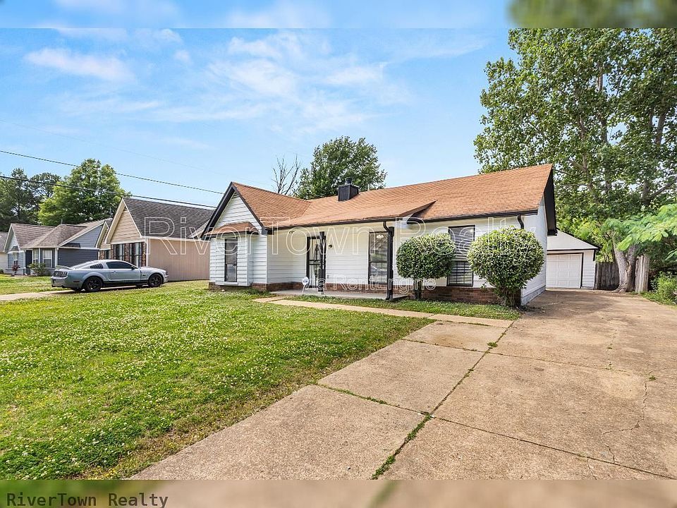 1st image of 4585 Berrypick Ln S
