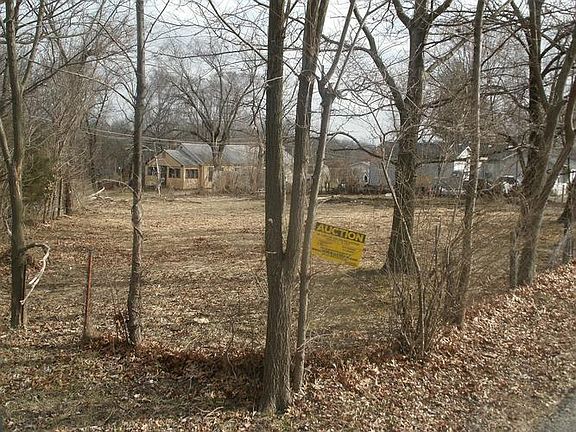4th image of 101 Greenwood Ave