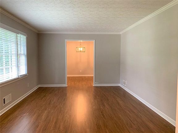 3rd image of 3190 Hembry Ct
