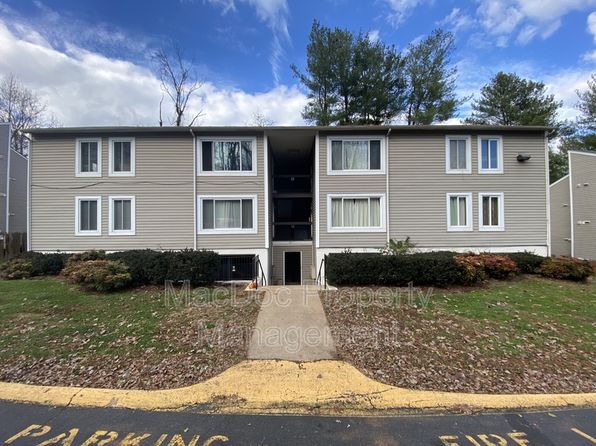 111 Berry St APT 6