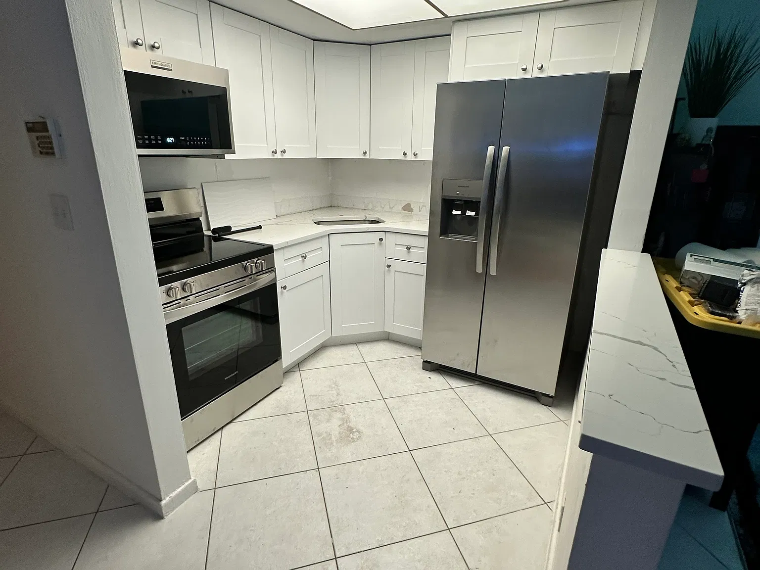 1 bed, 1.5 bath, 624 sqft, $1,650 — Photo 3