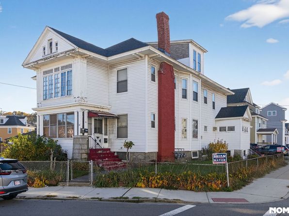 38 Custer St FLOOR 1