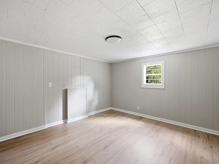 506 Daugherty St — Photo 23