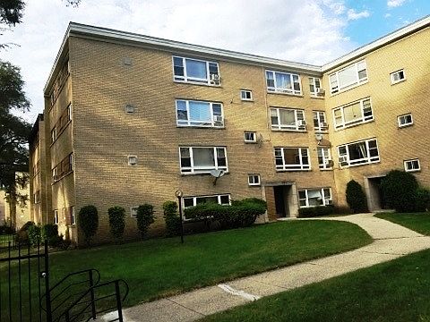 1st image of 6115 N Seeley Ave #1