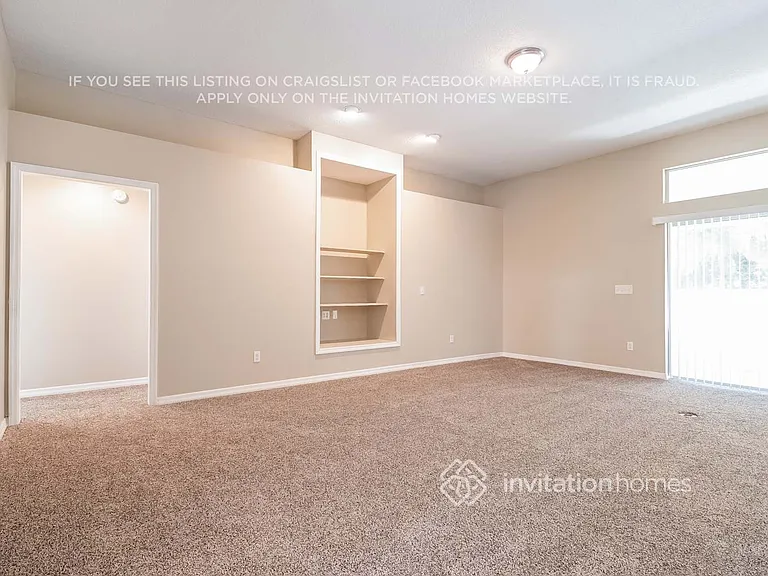 750 W Artesia St — Photo 11