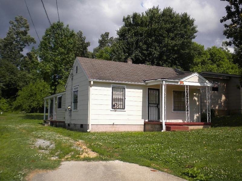 2nd image of 134 Craig St