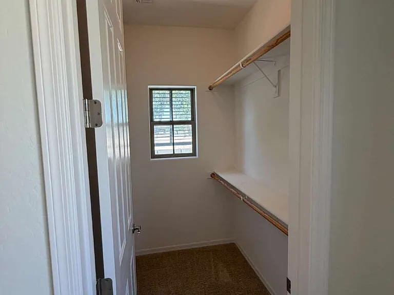 5621 E Adrian Ave — Photo 25