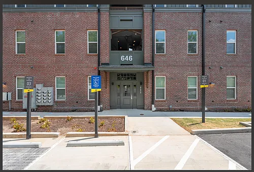 646 Echo St NW #B-101 Photo 1 646 Echo St NW #B-101 Photo 1
