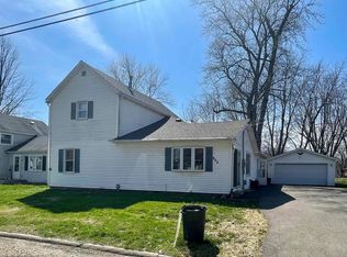 602 N Grand Ave, Saint David, IL 61563