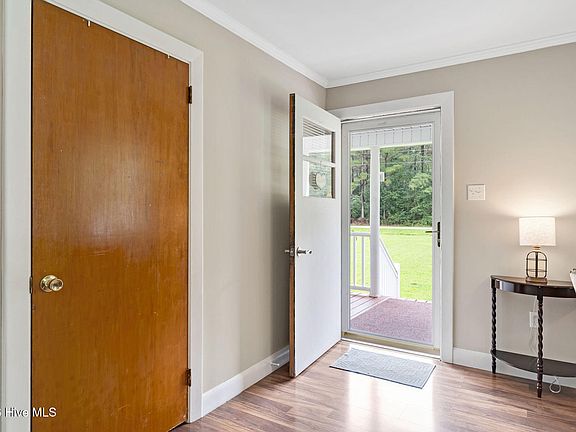 5th image of 270 Bull Tail Road