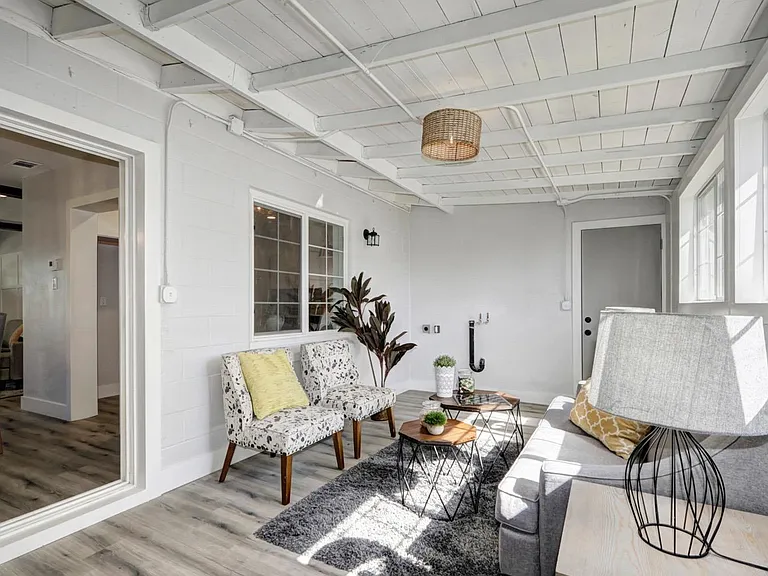 sunroom