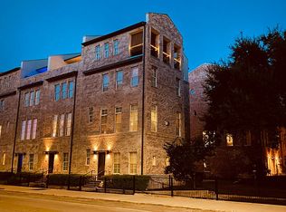 1207 Town Creek Dr, Austin, TX 78741