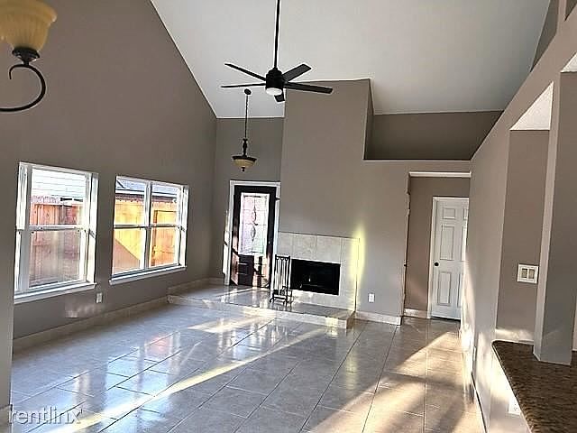 1st image of 7403R Connemara Dr