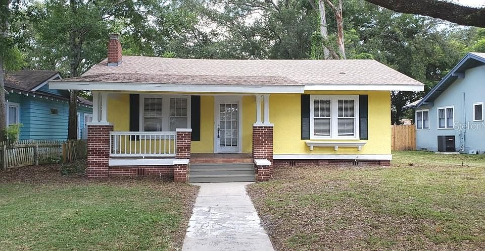 1st image of 2471 Palmetto Ave