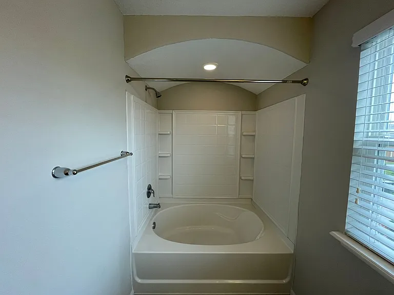 207 Wentworth Grande Dr — Photo 18