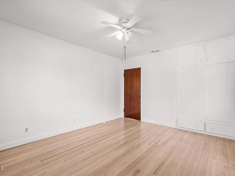 416 Dartmouth Rd — Photo 10