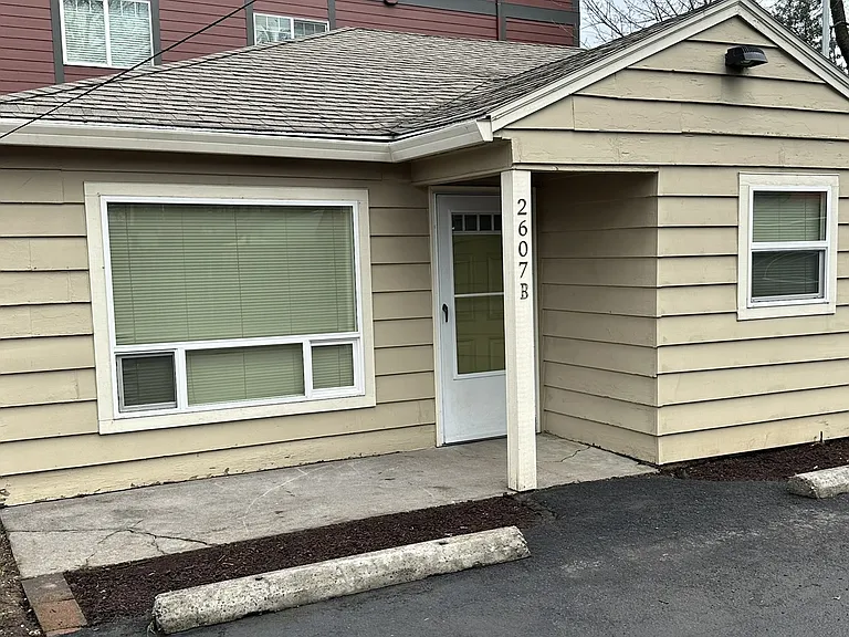 2607 SE 101st Ave — Photo 11