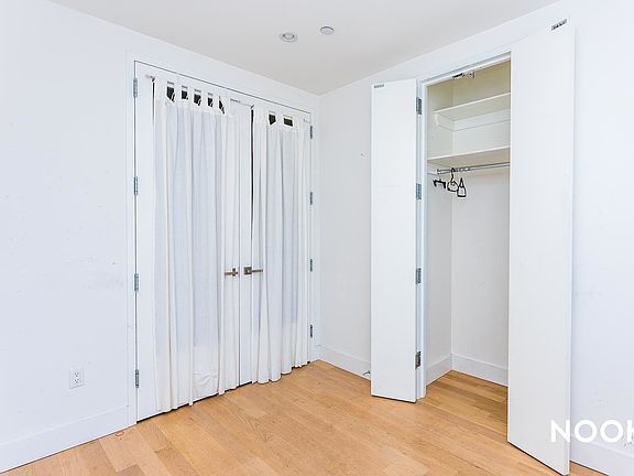 3rd image of 829 Willoughby Ave #4F