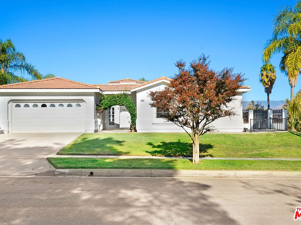 1st image of 26602 Amherst Ct