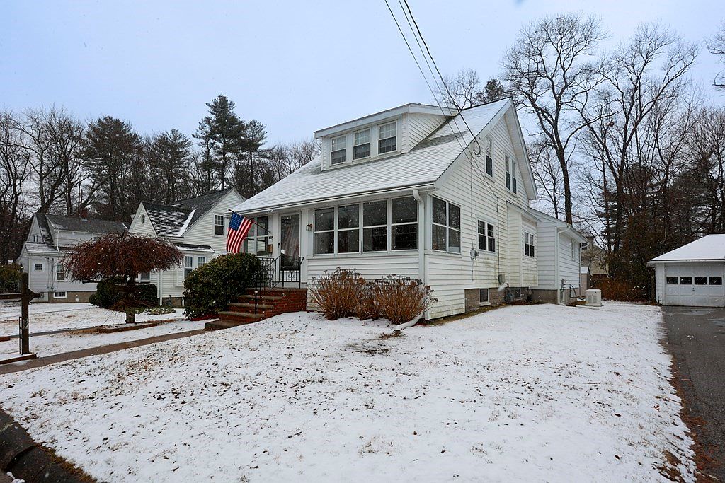 57 Franklin St Stoughton Ma 02072 Zillow