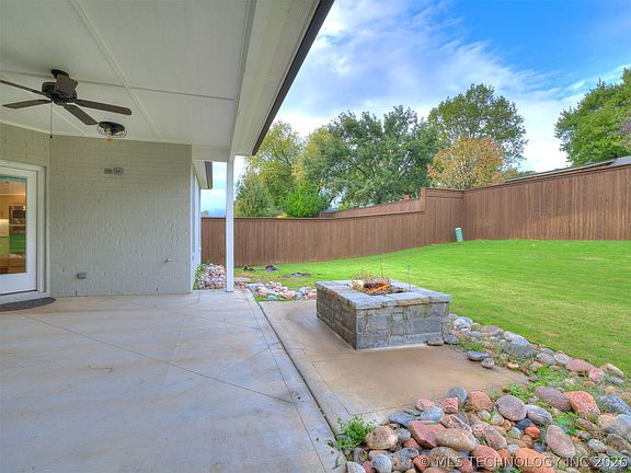 4th image of 9745 E 116th Pl S