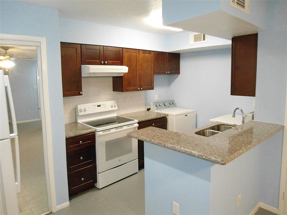 1st image of 2110 Wilcrest Dr APT 151