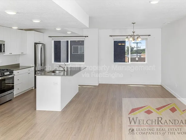 82 E Weekes Way — Photo 5