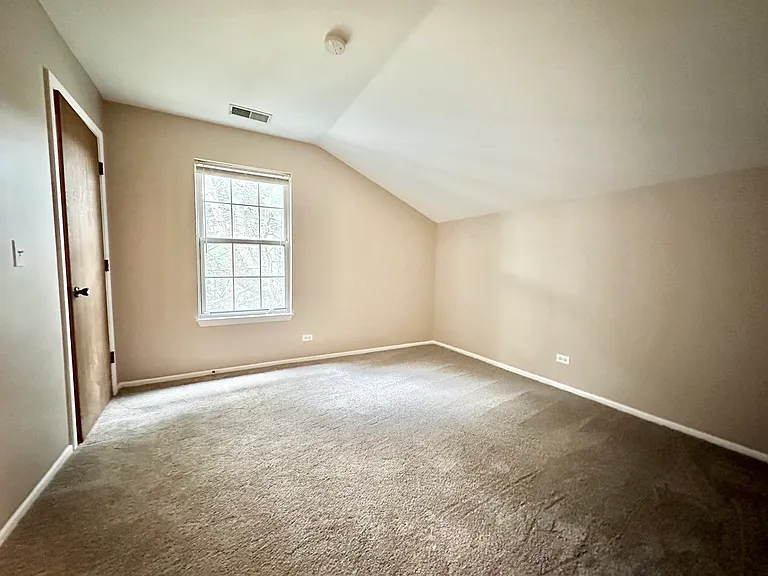 1202 Clearview Ct — Photo 16