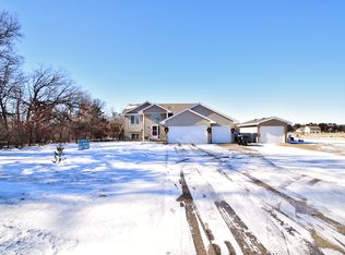 29106 142nd St NW, Zimmerman, MN 55398