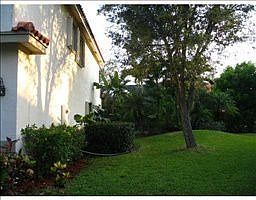 4th image of 5730 NW 61st Pl