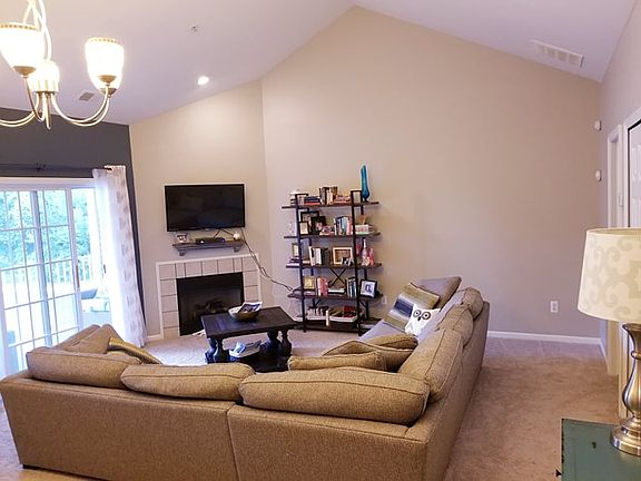 3rd image of 25598 Sun Sail Ct