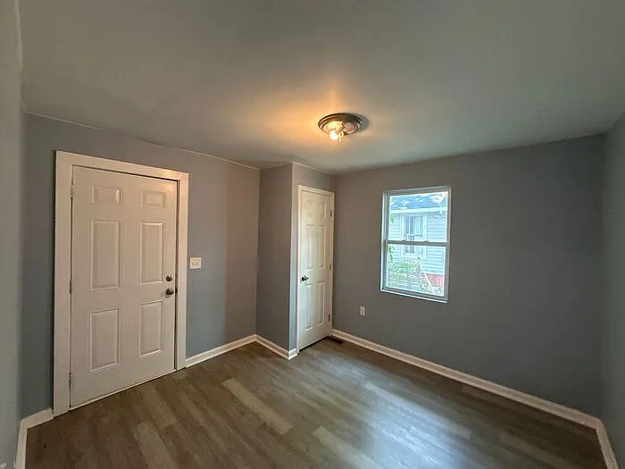 207 Bradford Dr — Photo 8