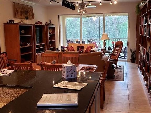 3rd image of 10530 Amiata Way APT 203