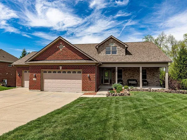 3310 Fox Run Dr, Hamilton, OH 45013