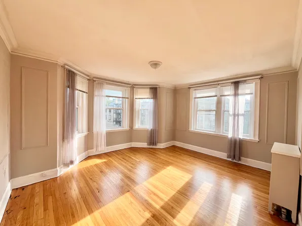 129 Chiswick Rd, Brighton, MA