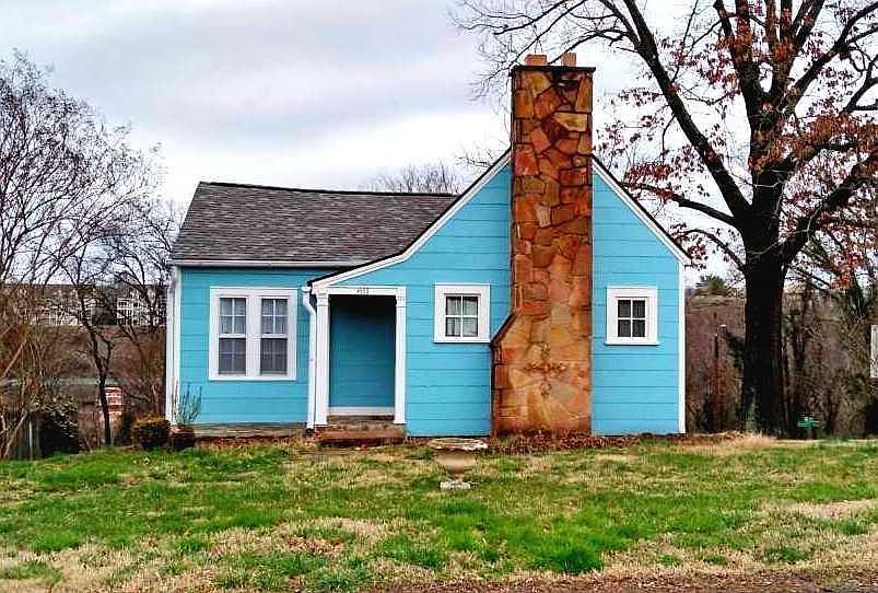 1st image of 611 Phillips Ave