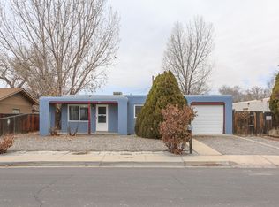 203 La Plata Dr, Farmington, NM 87401