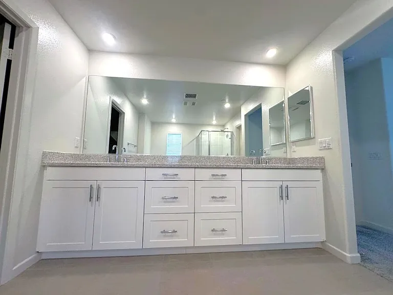 1014 W Buttercup Ln — Photo 17