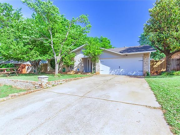 2nd image of 3817 Whispering Heights Dr