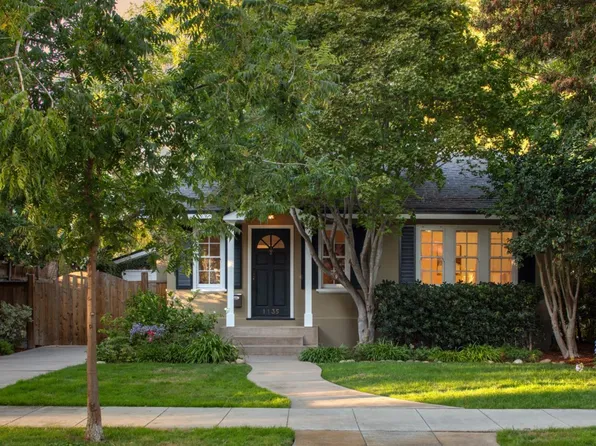 1135 Guinda St, Palo Alto, CA 94301