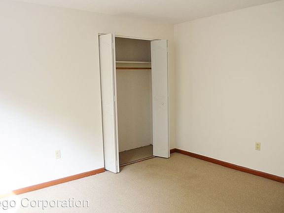 3rd image of 50 Allen Pl APT A9