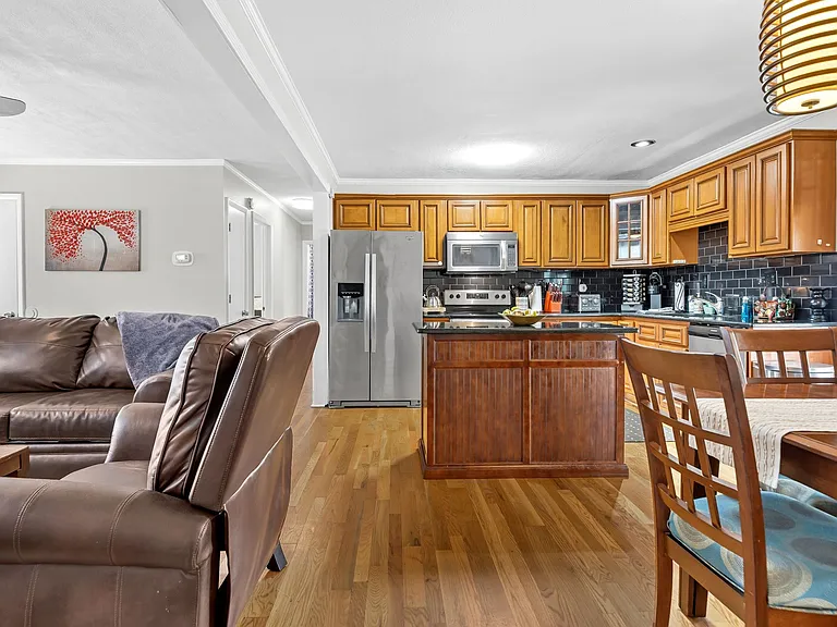 2891 Sunnyview Dr — Photo 9