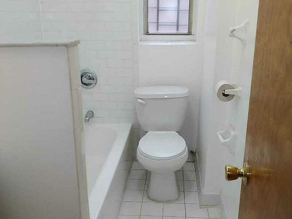 5th image of 2100 Beekman Pl APT 3H